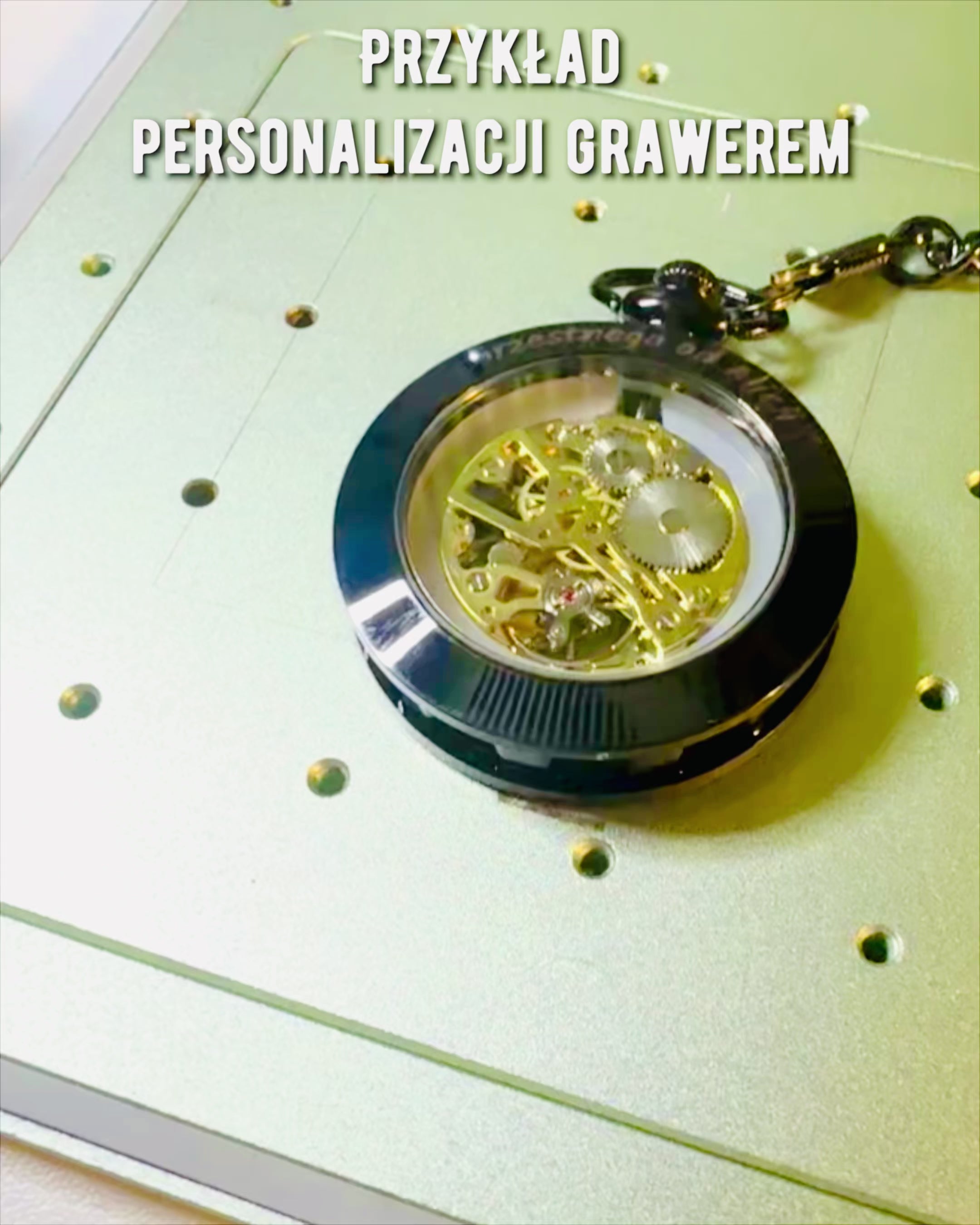 Reloj de Bolsillo Mecánico Estilo Retro, Resistente al Agua, Semiautomático - color Negro - Ideal para Regalo, grabado