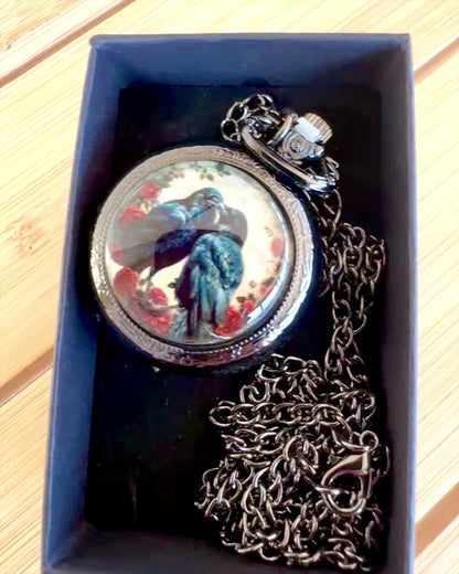 Reloj de Bolsillo 'El Beso de los Cuervos' con Grabado – personalización con grabado para regalo