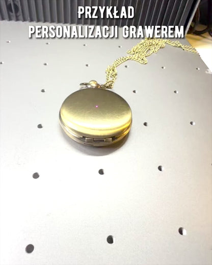 Reloj de bolsillo estilo vintage con opción de personalización - oro cepillado