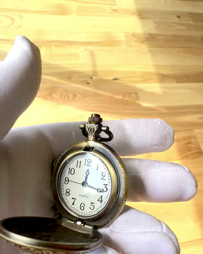 Reloj de Bolsillo "Buddha Time Elegance", posibilidad de personalización con grabado