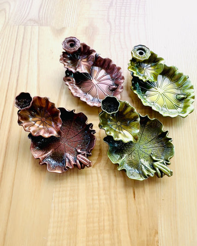 Elegante Soporte de Metal para Incienso Hoja de Loto - 4 variantes a elegir, posibilidad de personalización con grabado para regalo