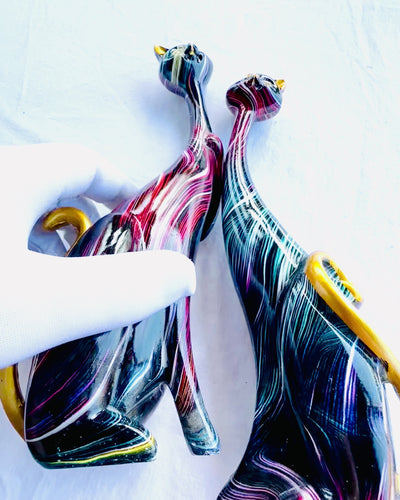 "Koci Eleganci" - Conjunto de Figuras Decorativas de Resina con opción de personalización mediante grabado