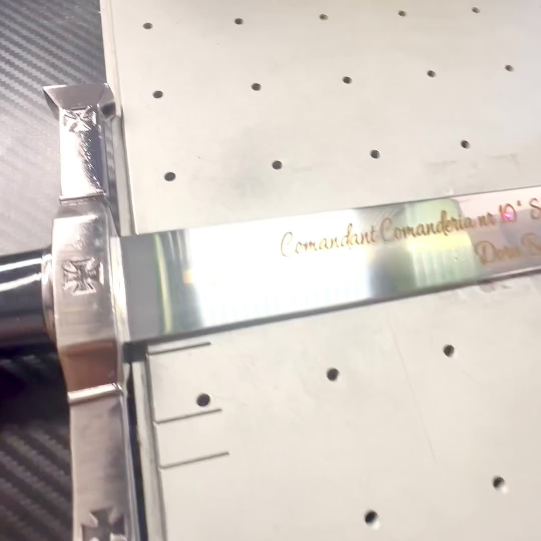 Espada de caballero de acero de 84 cm en funda - Réplica SW-114 con posibilidad de personalización con grabado