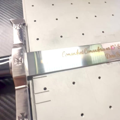 Espada de caballero de acero de 84 cm en funda - Réplica SW-114 con posibilidad de personalización con grabado