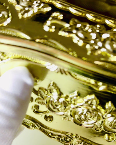 Caja Elegante para Pañuelos con Flores en Relieve - Contenedor para Servilletas