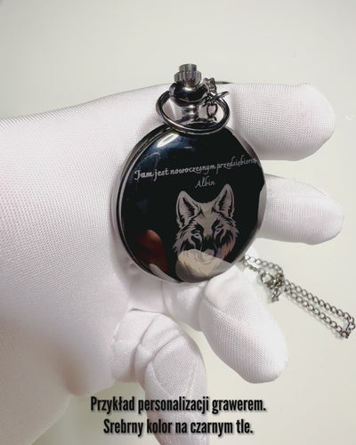 Reloj de bolsillo negro "Elegancja Czasu" con opción de personalización