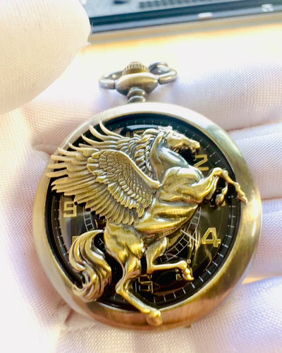 Reloj de Bolsillo "Equus Tempus" - Color: Cobre, con Motivo de Caballo, posibilidad de personalización con grabado