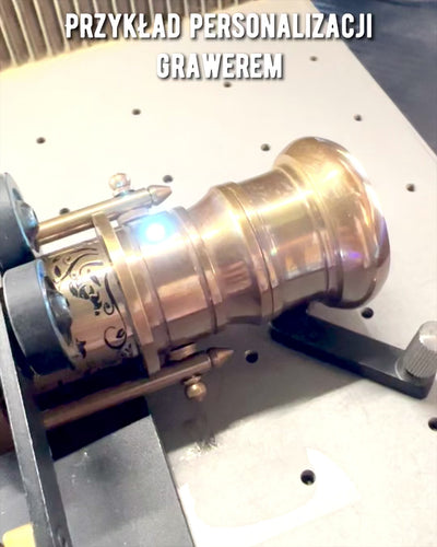 Bastón Navegador 2.0 con brújula y telescopio oculto, opción de personalización con grabado para regalo