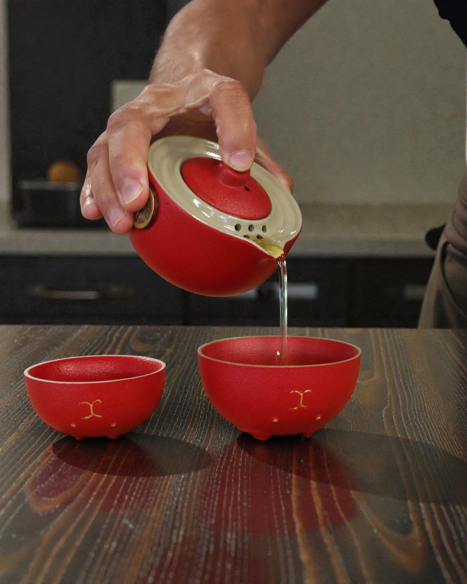 Gato Rojo de la Fortuna – Juego de té con 2 tazas (Rojo)