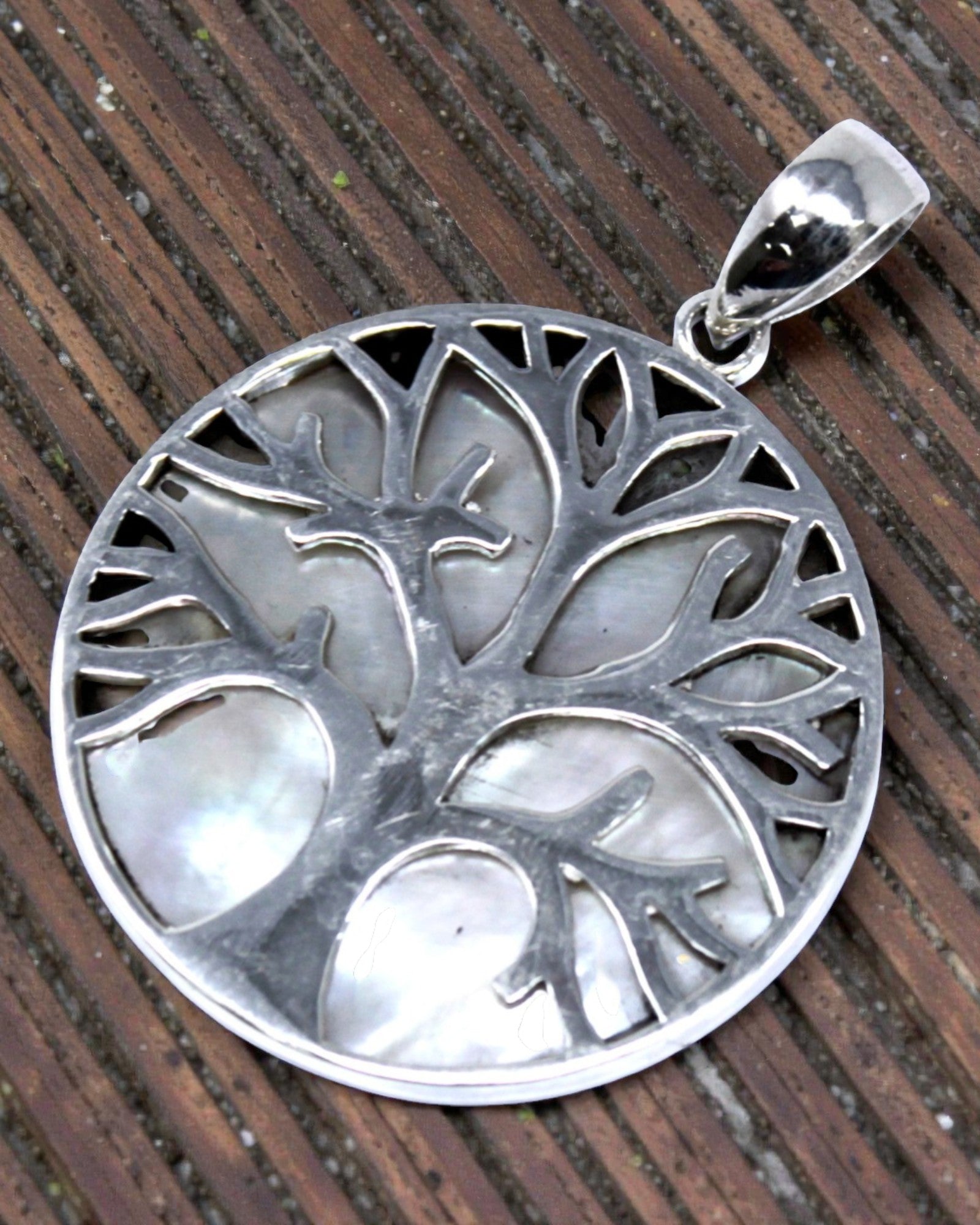 Colgante de plata Árbol de la Vida 30 mm – Mother of Pearl Pure Light