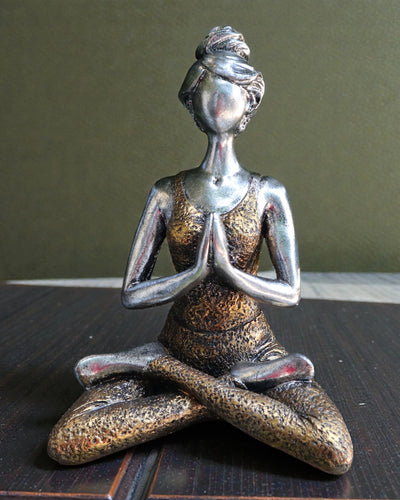 Figura de mujer 24 cm – Yoga equilibrio plateado-dorado