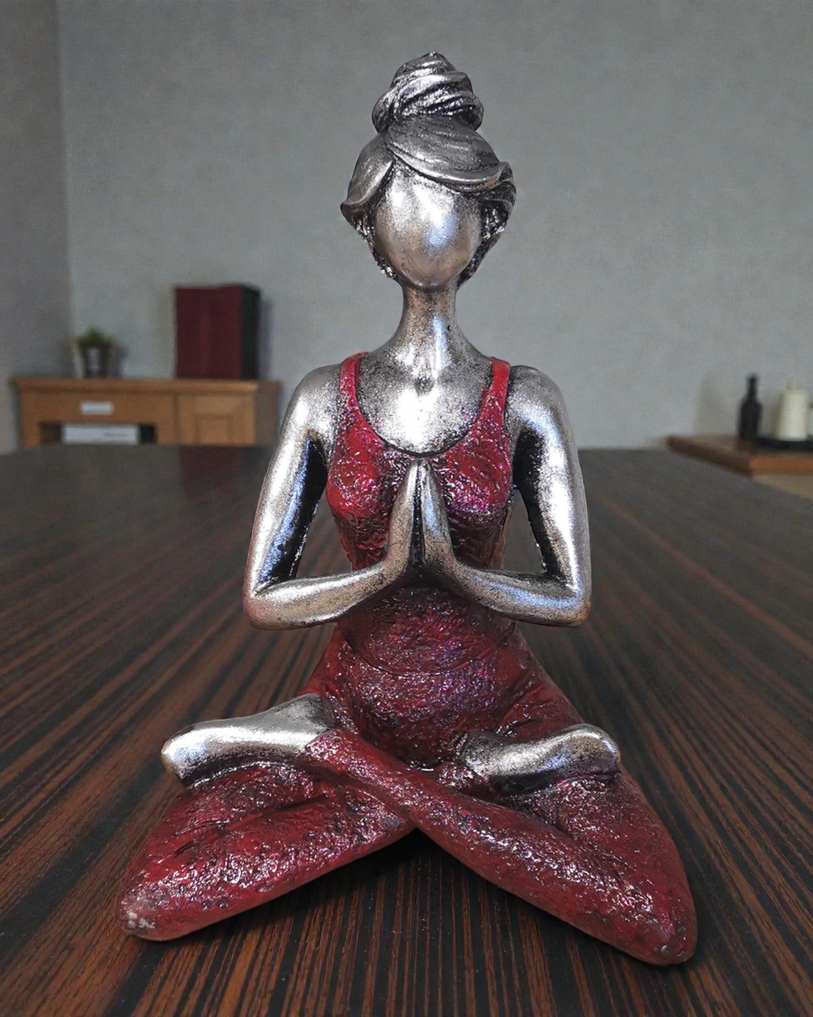 Figura de mujer 24 cm – Yoga armonía plateado-burdeos