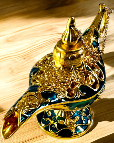 Pequeña Lámpara de Aladino Hecha a Mano - Artesanía Artística de Metal para Decoración del Hogar, grabado